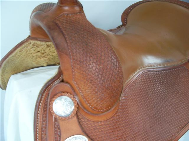 Used Saddle:- Image Number:2